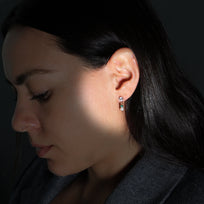 ARETES TAORMINA - Verde Esmeralda y Plateado Regina Romero  Arete Para Dama
