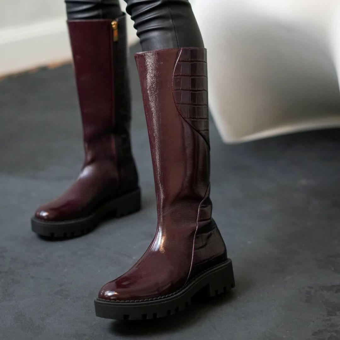 IRINA 65 - Vino Regina Romero Zapato Bota Larga Tacon Bajo Para Dama en Piel