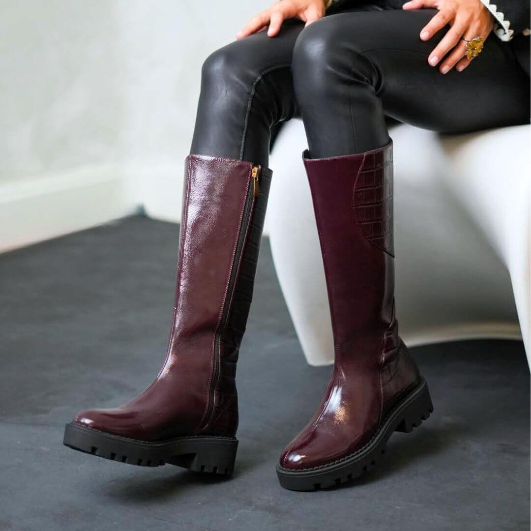 IRINA 65 - Vino Regina Romero Zapato Bota Larga Tacon Bajo Para Dama en Piel