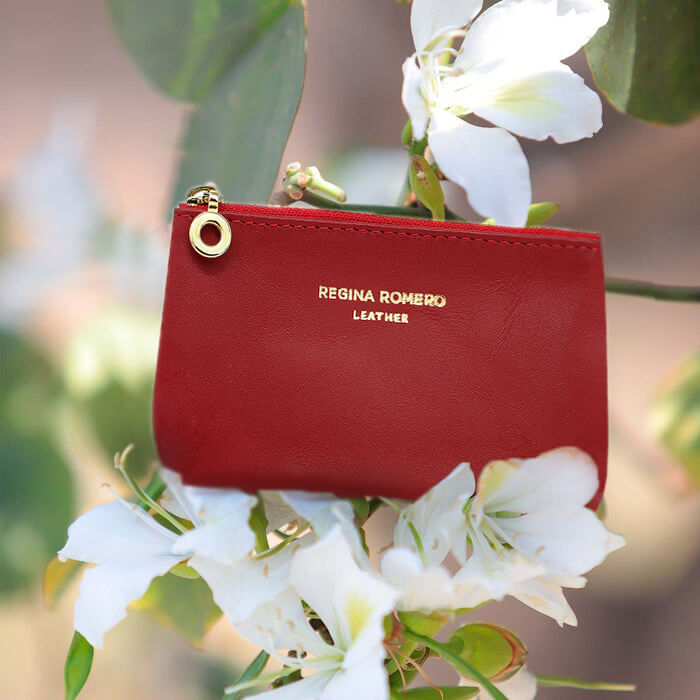 SOPHIE - Rojo Regina Romero Accesorio Monedero Para Dama en Piel