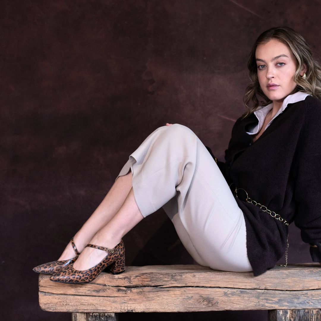 BRENTA 55 - Miel Print Regina Romero Zapato Zapatilla Tacon Bajo Para Dama en Piel