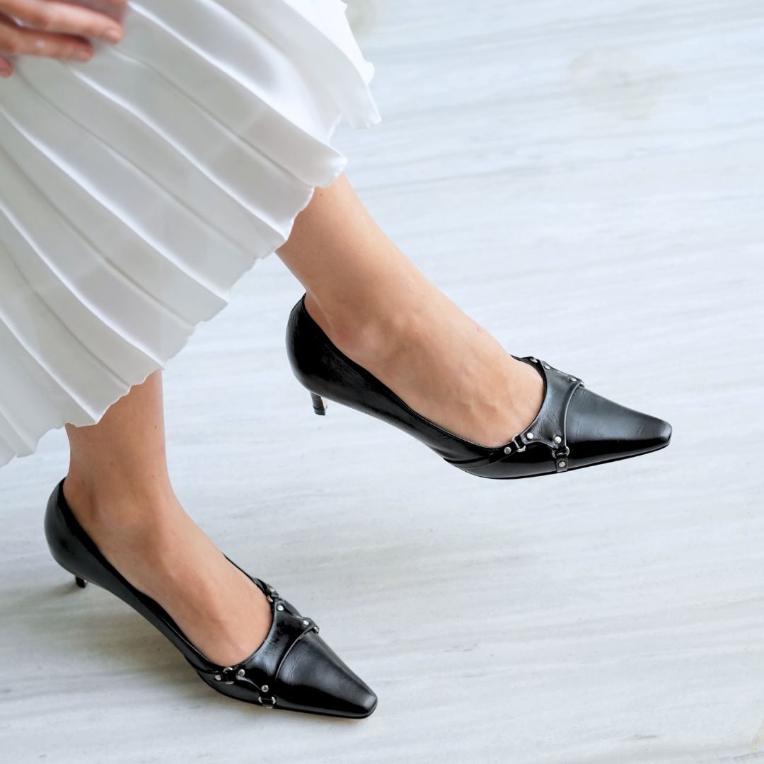 1993 - Negro Regina Romero Zapato Zapatilla Tacon Bajo Para Dama en Piel
