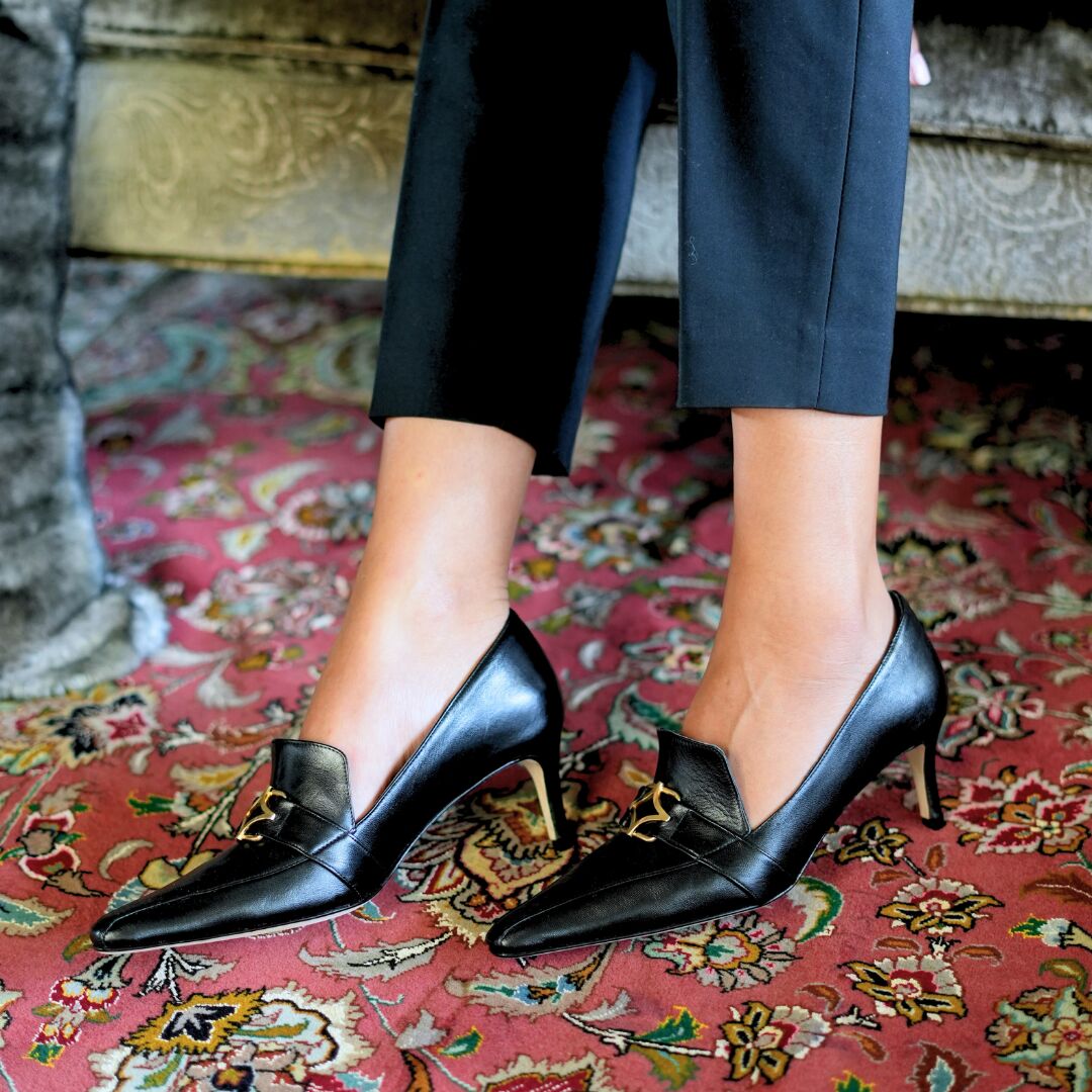 LONDON 60 - Negro Regina Romero Zapato Zapatilla Tacon Bajo Para Dama en Piel