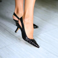 JONES 50 - Negro Regina Romero Zapato Zapatilla Tacon Bajo Para Dama en Piel