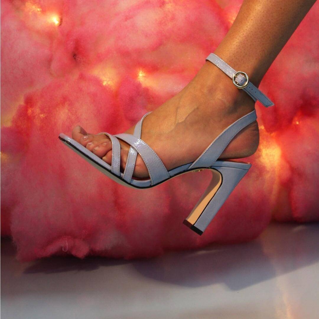 PIA 100 - Charol Lila Regina Romero Zapato Sandalia Zapatilla Tacon Alto Para Dama en Piel