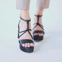 CALIPSO 95 - Negro Regina Romero Zapato Sandalia Plataforma Tacon Alto Para Dama en Piel