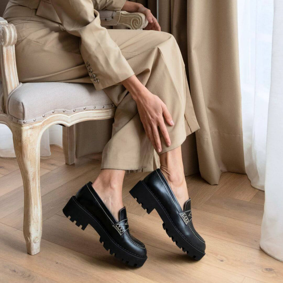 QUINN - Negro Regina Romero Zapato Tenis Urbano Sport Para Dama en Piel