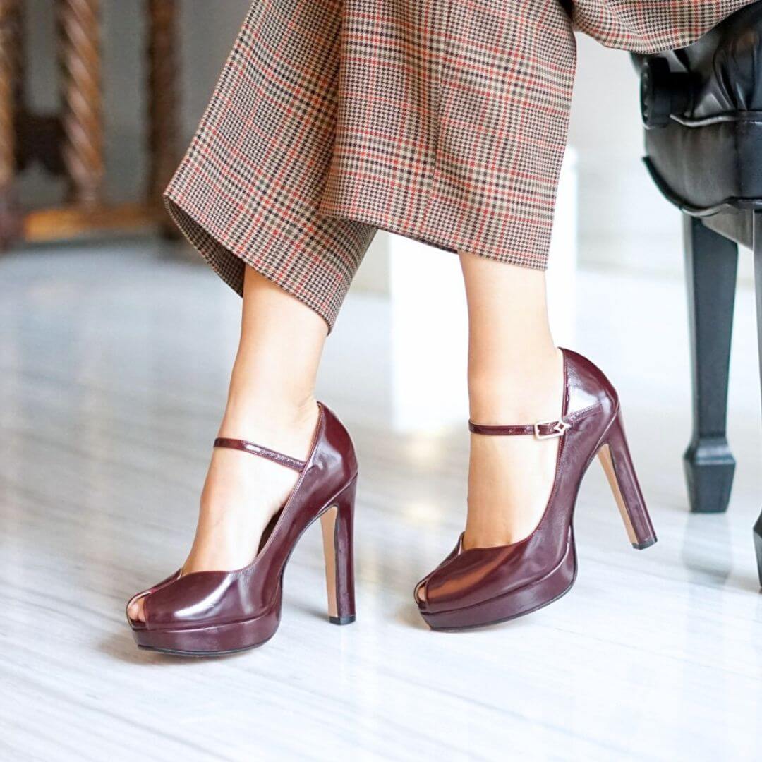 SAVINA 120 - Charol Burgundy Regina Romero Zapato Plataforma Tacon Alto Para Dama en Piel