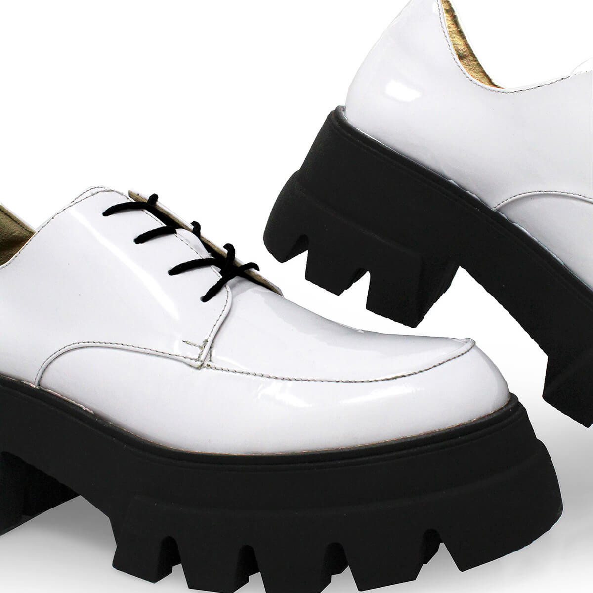 KRYSTA 65 - Black Patent Leather Regina Romero Urban Sport Bostonian Shoe for Lady in Leather