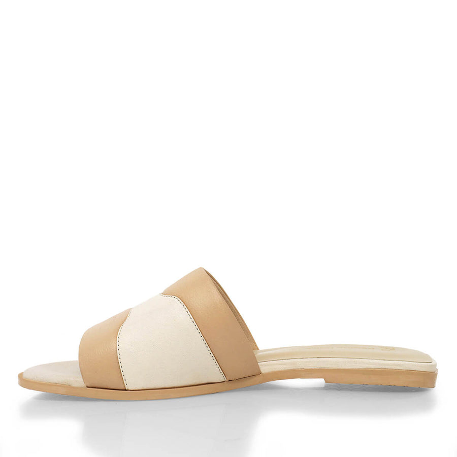 COCO - Vainilla y Latte Regina Romero Zapato Sandalia de Piso Para Dama en Piel