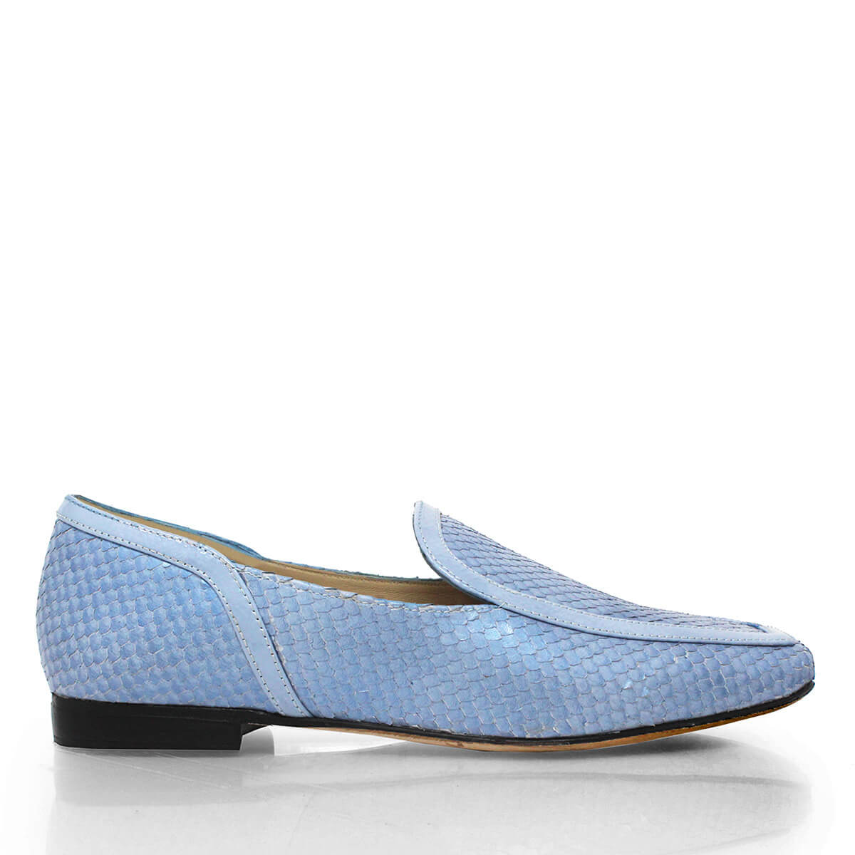 CORA - Azul Claro Regina Romero Zapato Mocasin de Piso Para Dama en Piel