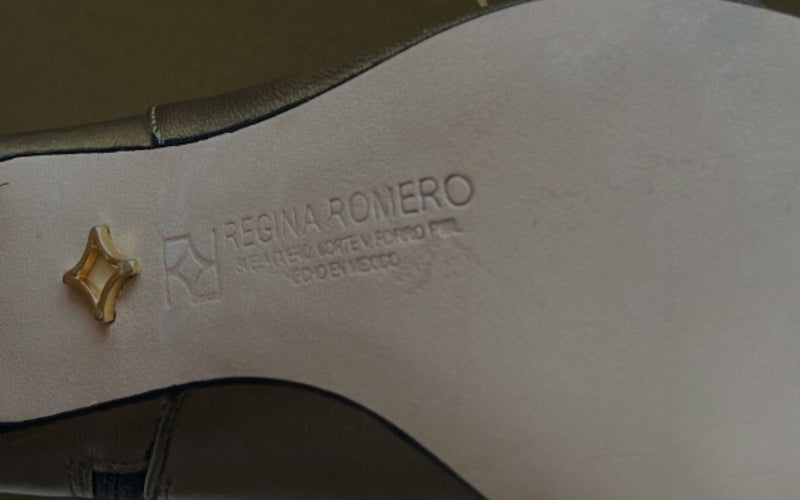¿Cómo se hacen las suelas de cuero?