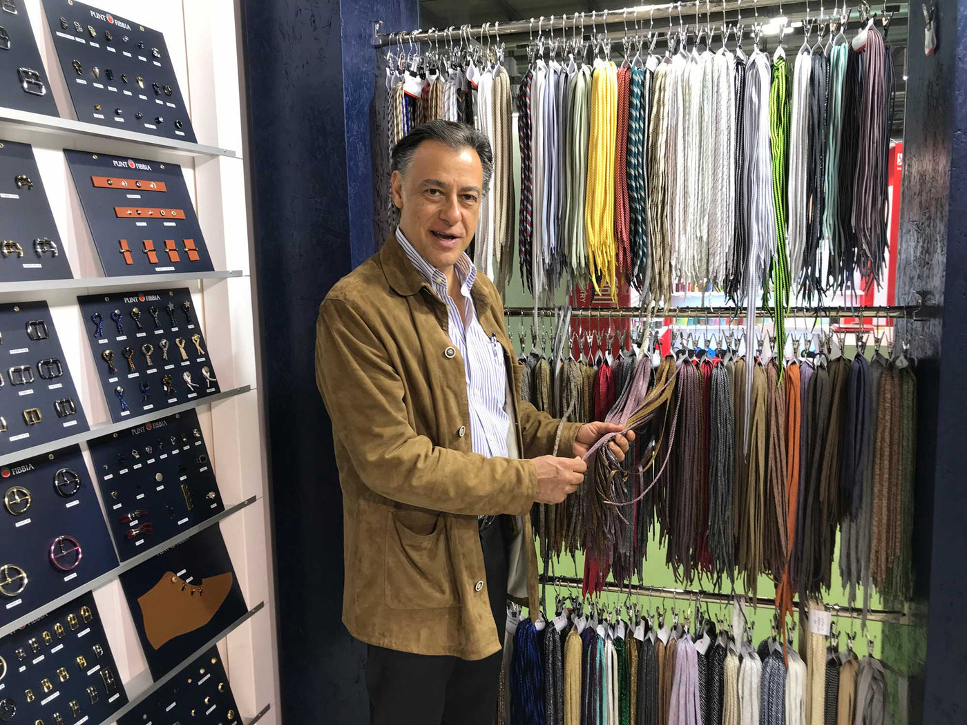 Hechos en México, diseñados en Italia: zapatos finos con tradición