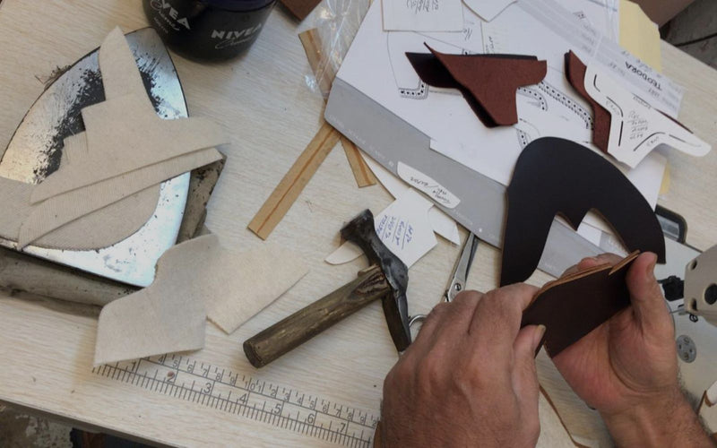 Zapato se escribe con "H".