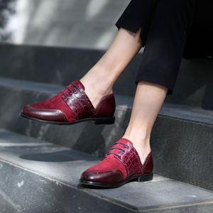 CHARLOTTE - Vino Regina Romero Women's Bostonian Flat Shoe in Leather