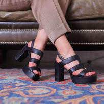 LAUREN 95 - Negro Regina Romero Zapato Sandalia Plataforma Tacon Alto Para Dama en Piel