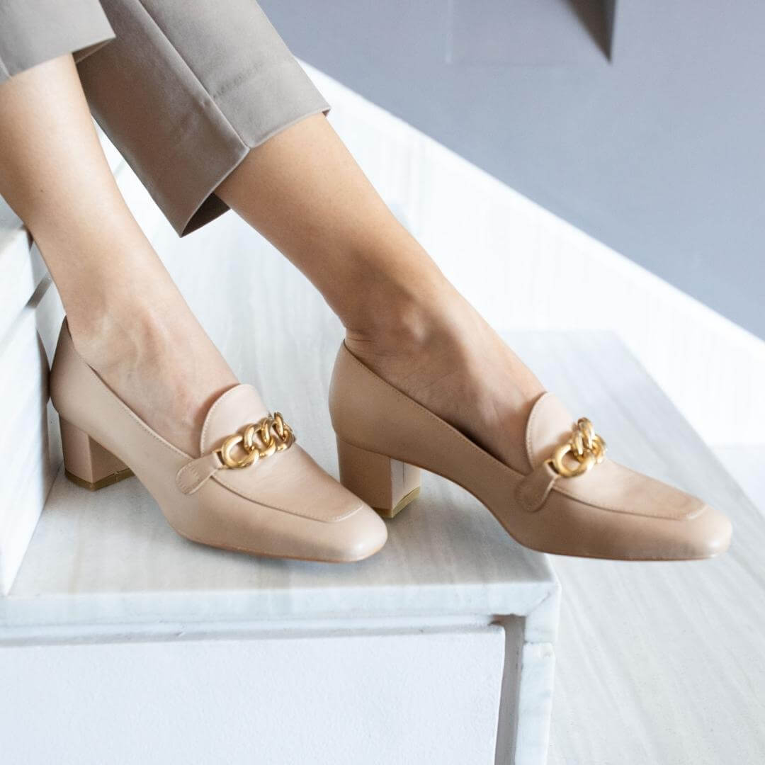 Zapatos hotsell beige bajos