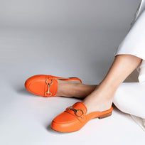 CINDY - Mandarina Regina Romero Flat Mule Shoe for Women in Leather