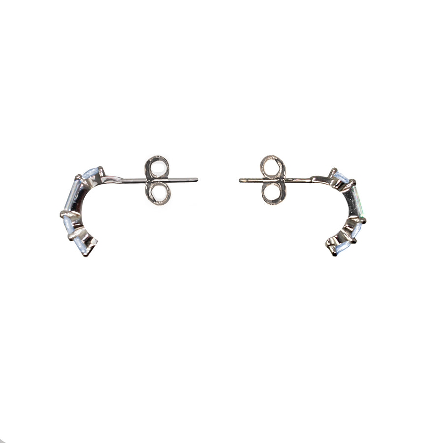ARETES OSLO - Cristal y Plateado Regina Romero  Arete Para Dama