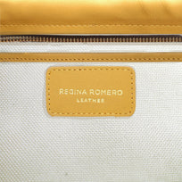 COLETTE - Mostaza Regina Romero Accesorio Bolso Para Dama en Piel