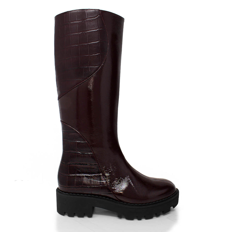 IRINA 65 - Vino Regina Romero Zapato Bota Larga Tacon Bajo Para Dama en Piel