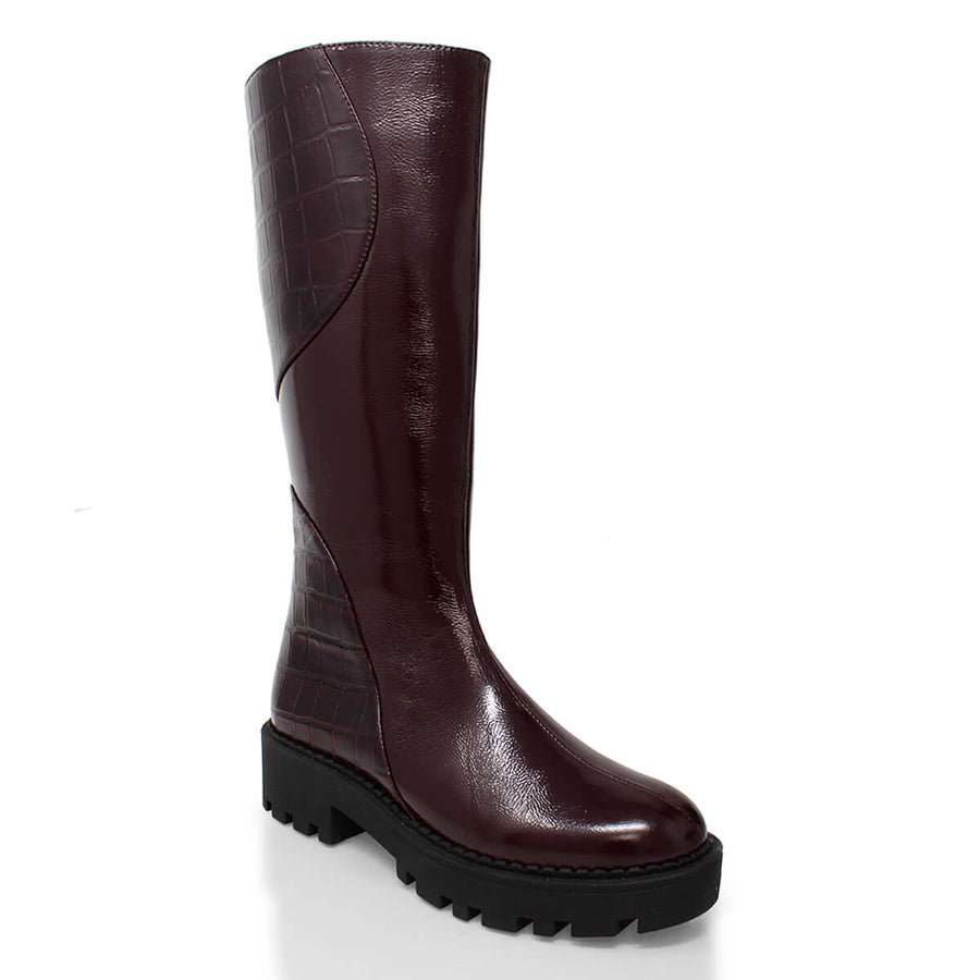 IRINA 65 - Vino Regina Romero Zapato Bota Larga Tacon Bajo Para Dama en Piel