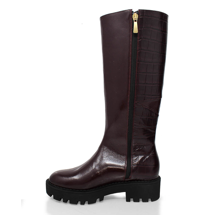 IRINA 65 - Vino Regina Romero Zapato Bota Larga Tacon Bajo Para Dama en Piel