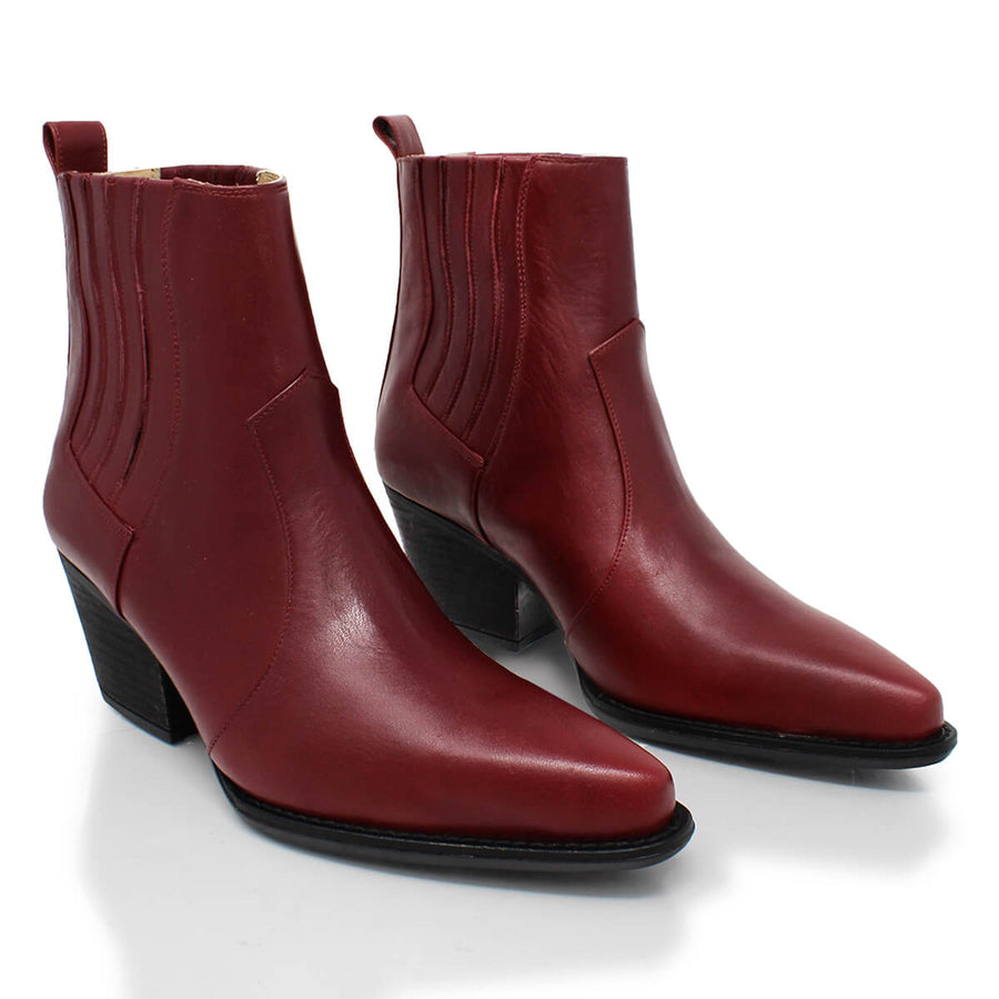 MAGGIE 60 - Vino Regina Romero Zapato Bota Botin Tacon Bajo Para Dama en Piel