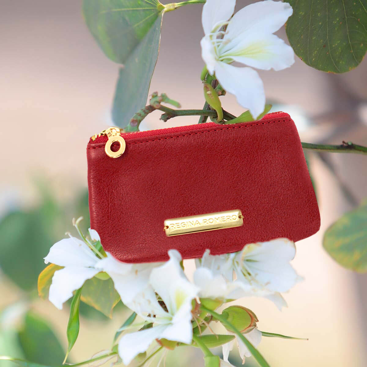 SOPHIE - Rojo Regina Romero Accesorio Monedero Para Dama en Piel