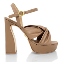 THALIA CON PULSERA 125 - Mocha Regina Romero Zapato Sandalia Plataforma Tacon Alto Para Dama en Piel