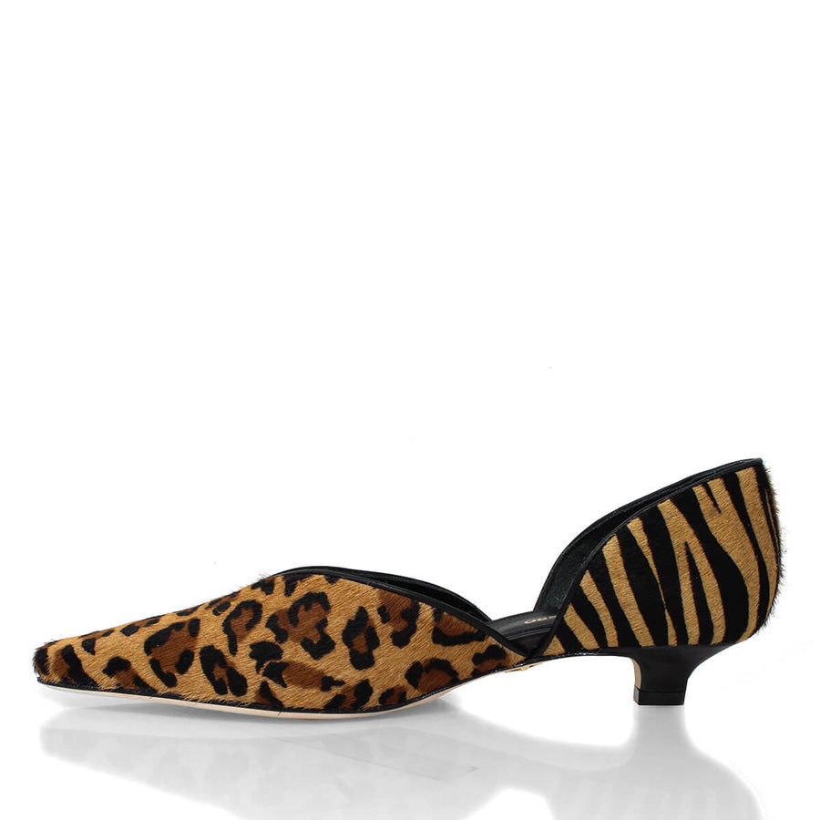 CLEO 30 - Beige Print y Negro Regina Romero Zapatilla Tacon Bajo Para Dama en Piel