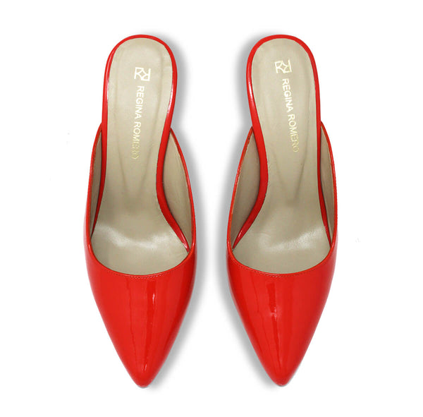 Zapatillas Cosmo 80 Regina Romero en piel color charol rojo geranio, tacon alto