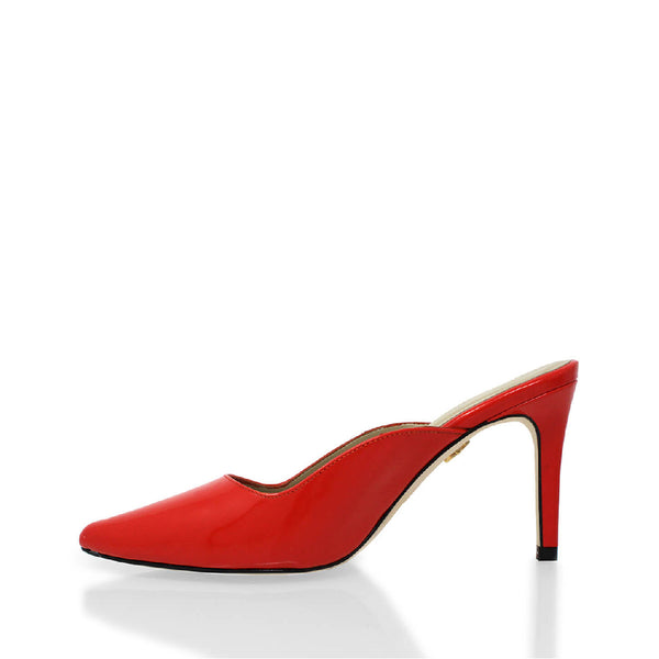 Zapatillas Cosmo 80 Regina Romero en piel color charol rojo geranio, tacon alto