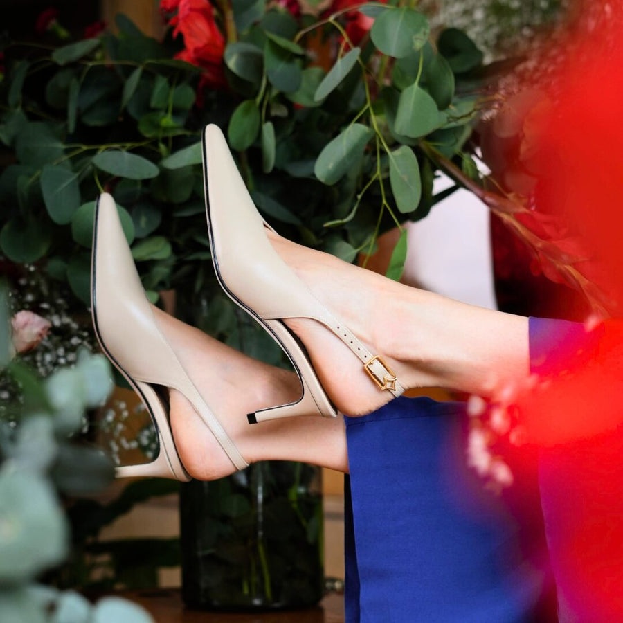 FENICIA 60 - Beige Regina Romero Zapato Zapatilla Tacon Bajo Para Dama en Piel