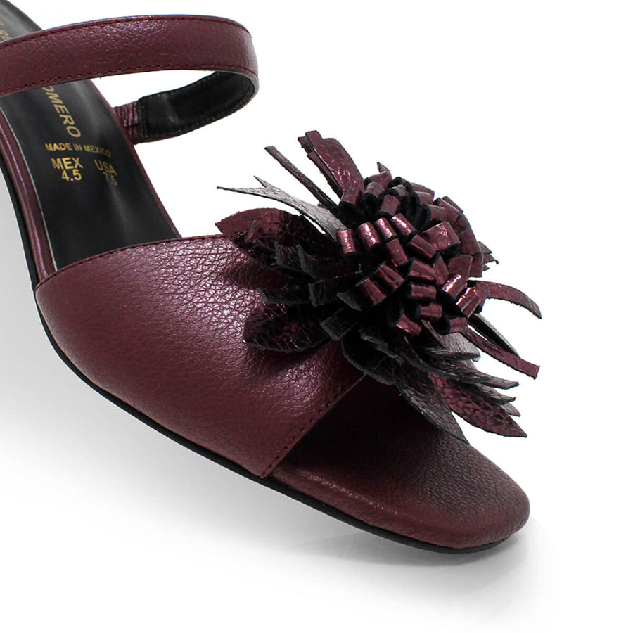 VEGA 60 LIMITED EDITION - Fleur Vin Regina Romero Low Heel Sandal Slipper Shoe for Women in Leather