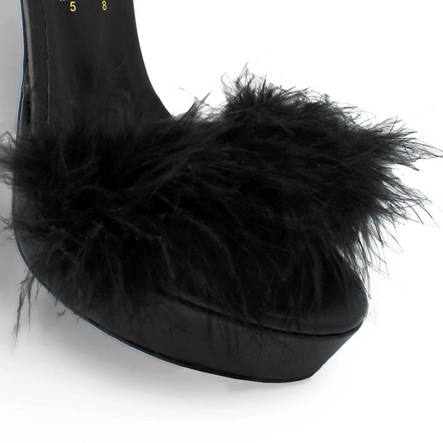 CARRIE 125 - Negro