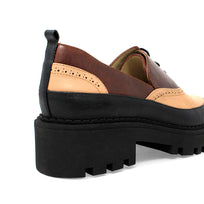 REESE 45 - Tan y Negro Regina Romero Zapato Tenis Urbano Sport Para Dama en Piel