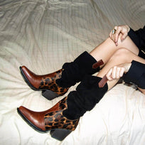 MADELEINE 60 - Ante Negro y Cafe Regina Romero Zapato Bota Botin Tacon Bajo Para Dama en Piel