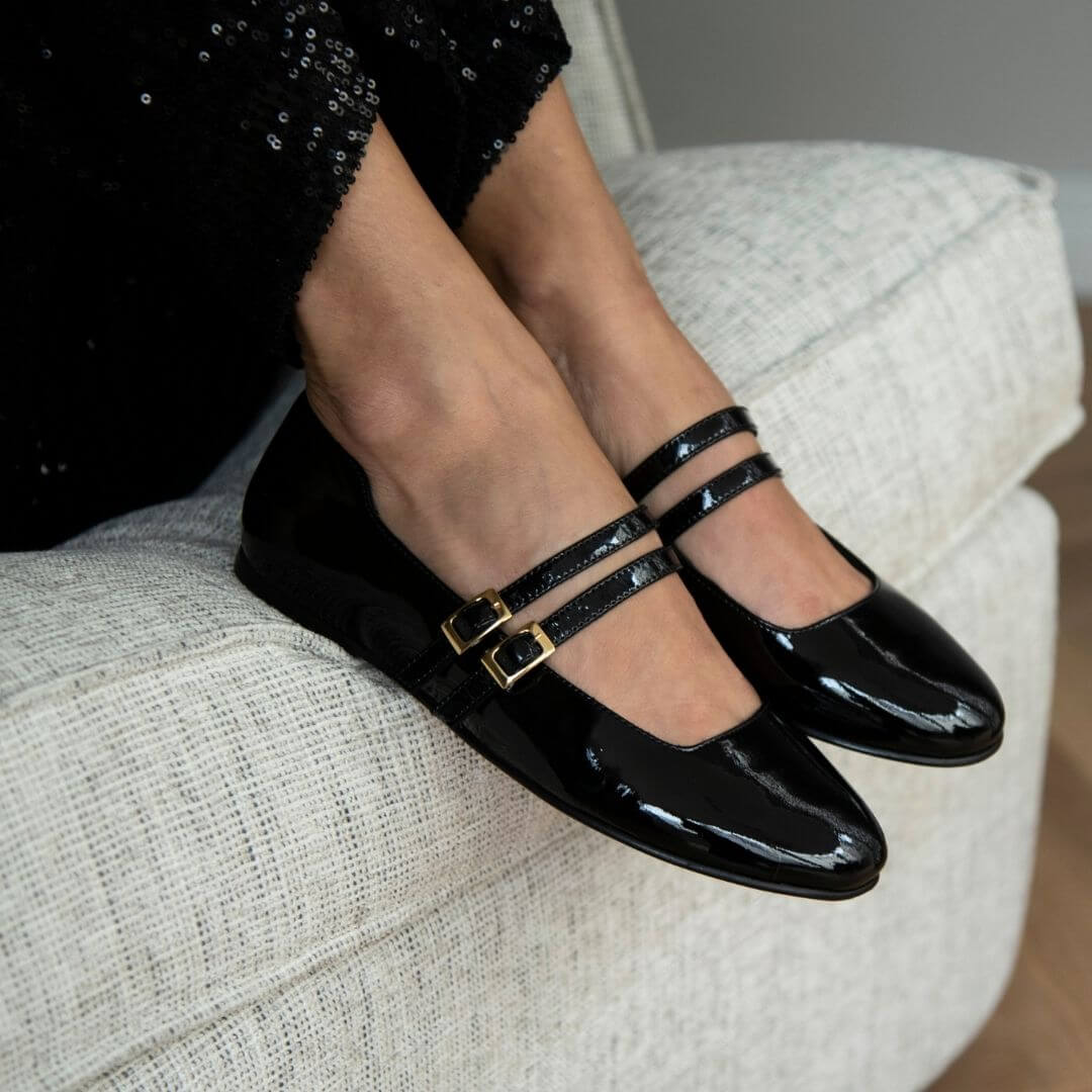 VIOLET - Black Patent Leather Regina Romero Flat Ballerina Shoe for Women in Leather