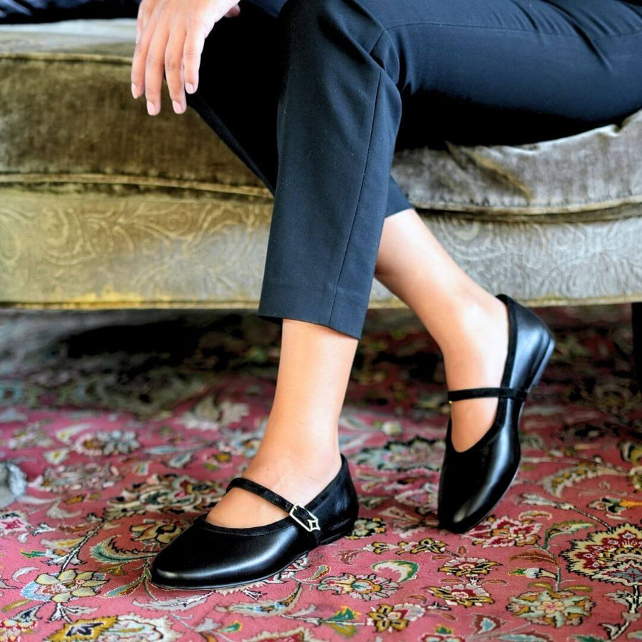 CLAIRE - Negro Regina Romero Zapato Flat Balerina de Piso Para Dama en Piel