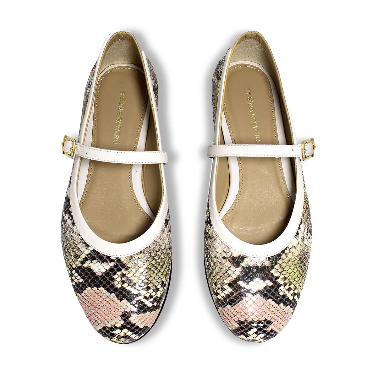 CLAIRE - Beige Regina Romero Zapato Flat Balerina de Piso Para Dama en Piel