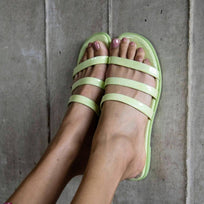 CILIA - Charol Menta Regina Romero Zapato Sandalia de Piso Para Dama en Piel