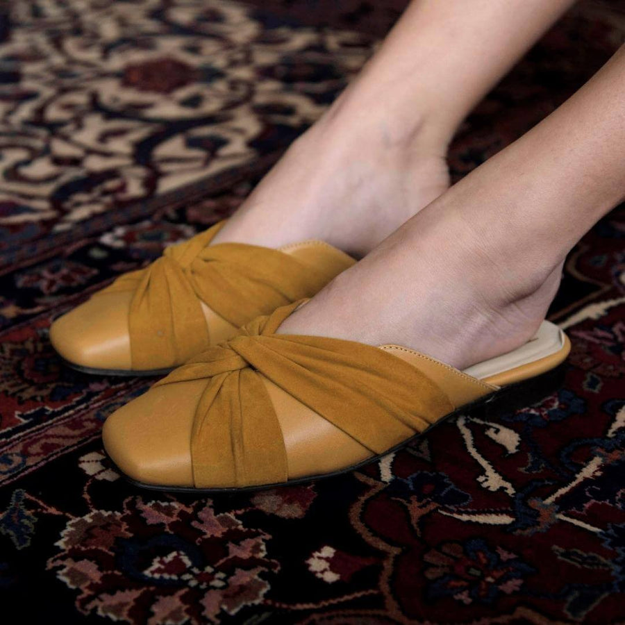 GISELLE - Mostaza Regina Romero Zapato Flat Balerina de Piso Para Dama en Piel