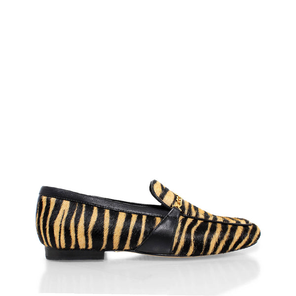 Mocasines Betty Regina Romero en piel color beige print