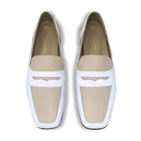 CLARK - Beige Regina Romero Women's Flat Moccasin Shoe in Leather