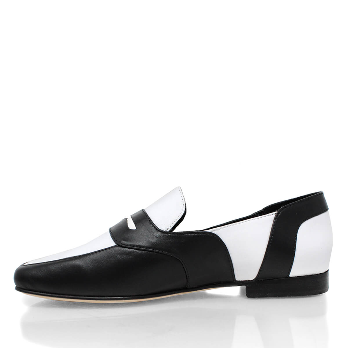 CLARK - Black and White Regina Romero Women's Leather Moccasin Shoe