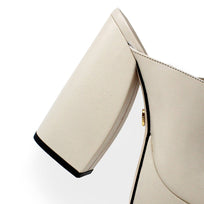 1990 - Black Regina Romero High Heel Platform Shoe for Lady in Leather
