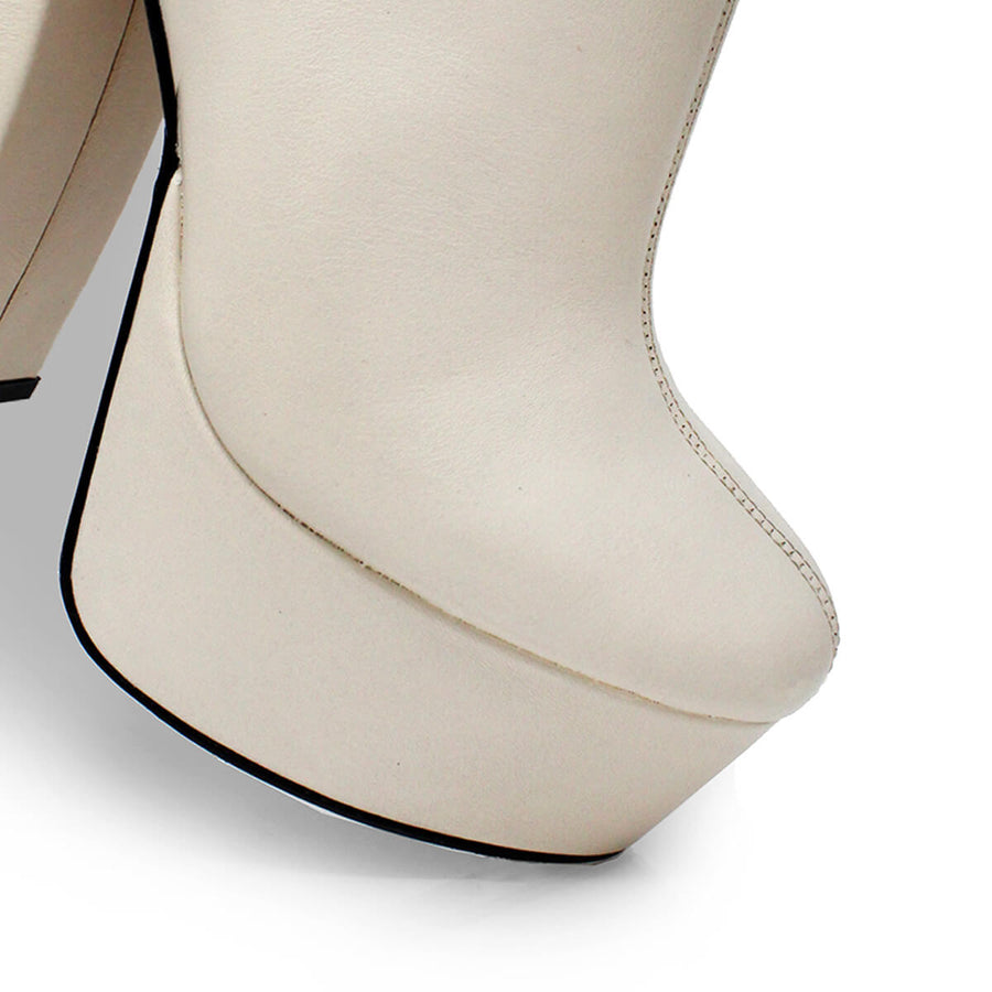 1990 - Black Regina Romero High Heel Platform Shoe for Lady in Leather