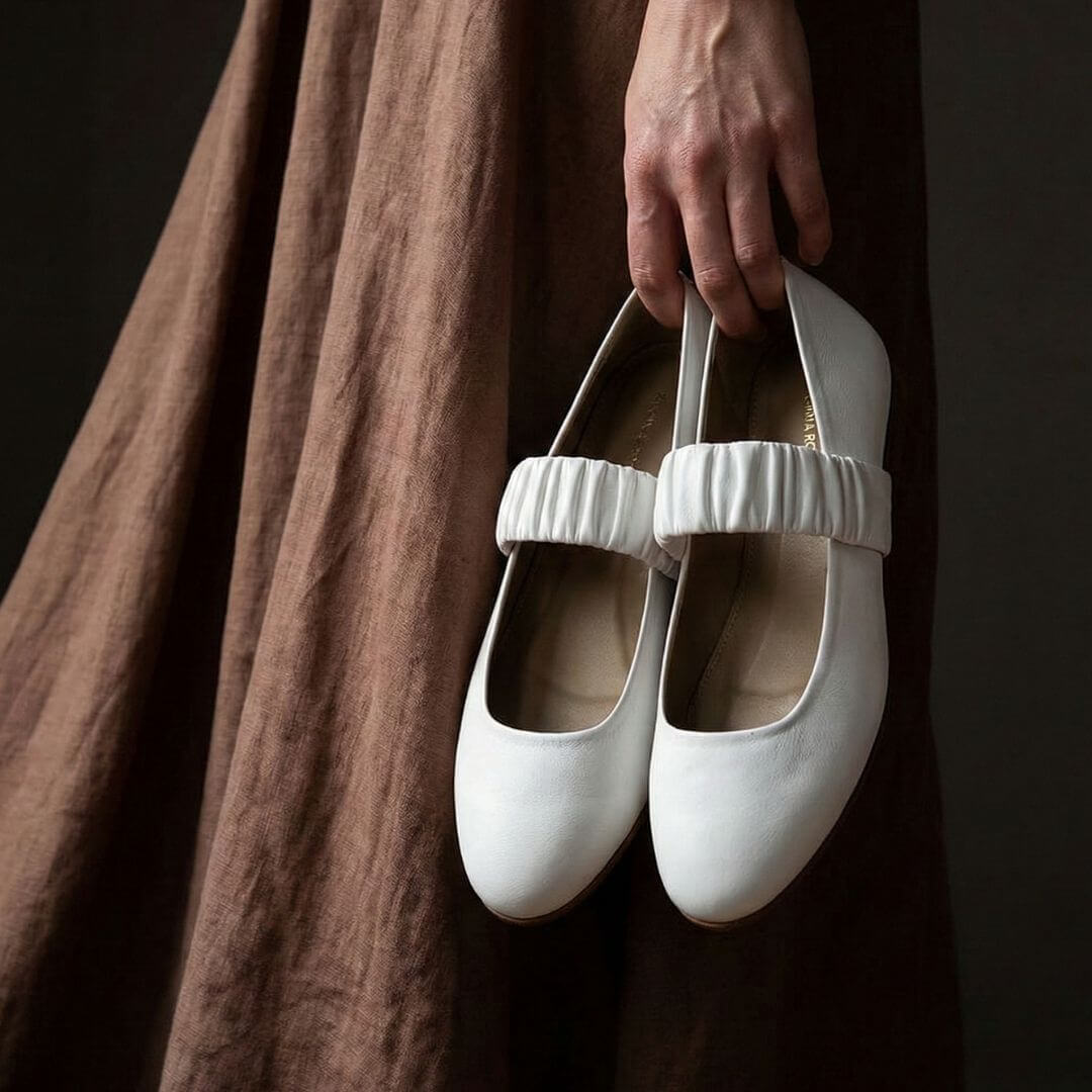 ALINA- Blanco Regina Romero Zapato Flat Balerina de Piso Para Dama en Piel