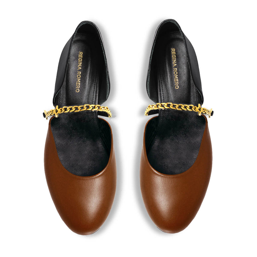 NAOMI - Tan y Negro Regina Romero Zapato Flat Balerina de Piso Para Dama en Piel